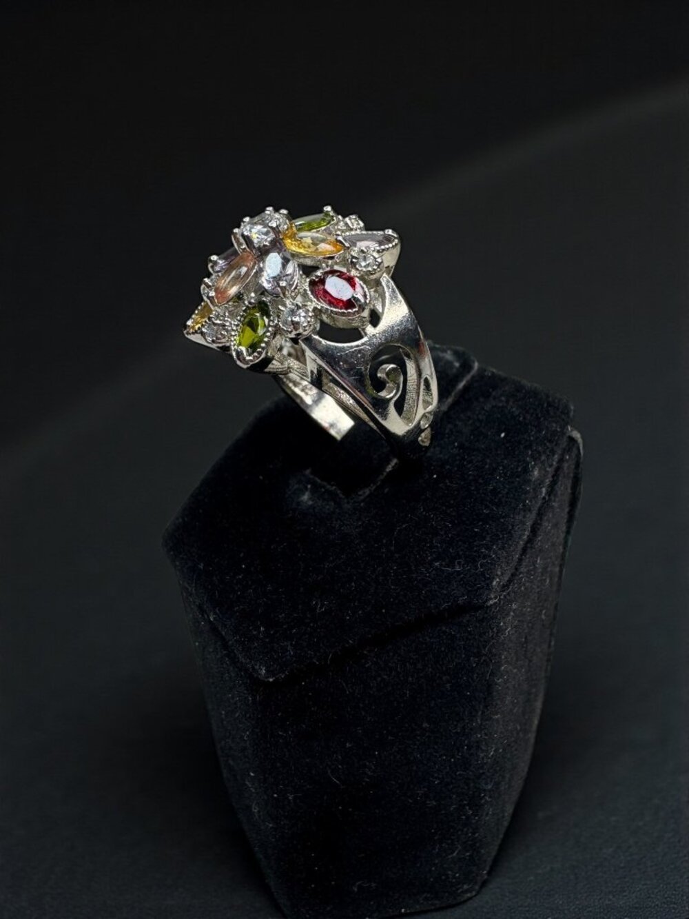 Silver Tone Multicolor Crystal Floral Cluster Statement Ring Size 7.75